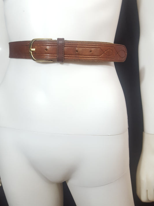 Online Vintage Shop, Vintage Clothing Boutique, Vintage, Women's Clothing, Seconhand, Distressed Vintage Designs, Sustainable Fashion