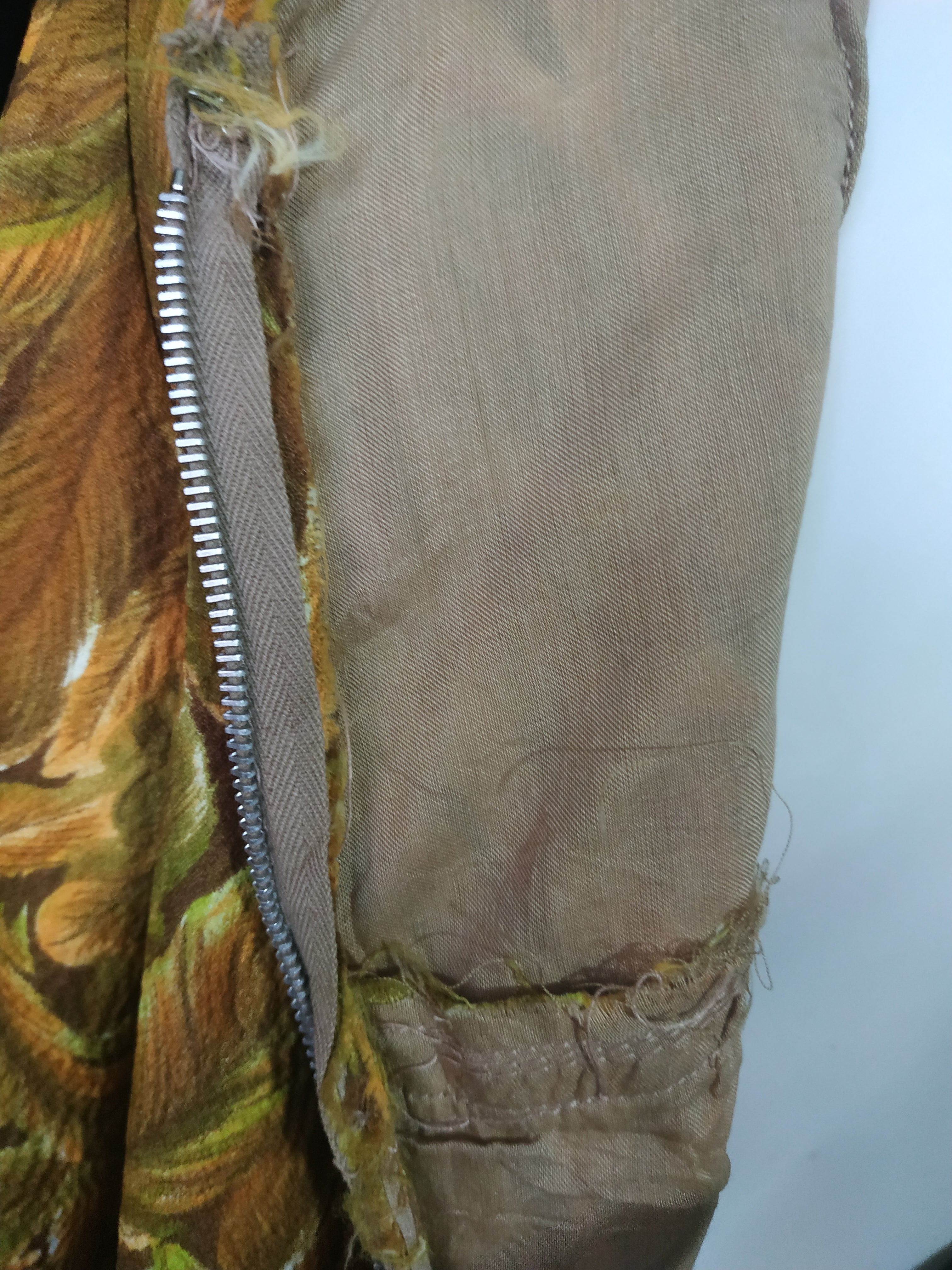 Online Vintage Shop, Vintage Clothing Boutique, Vintage, Women's Clothing, Seconhand, Distressed Vintage Designs, Sustainable Fashion