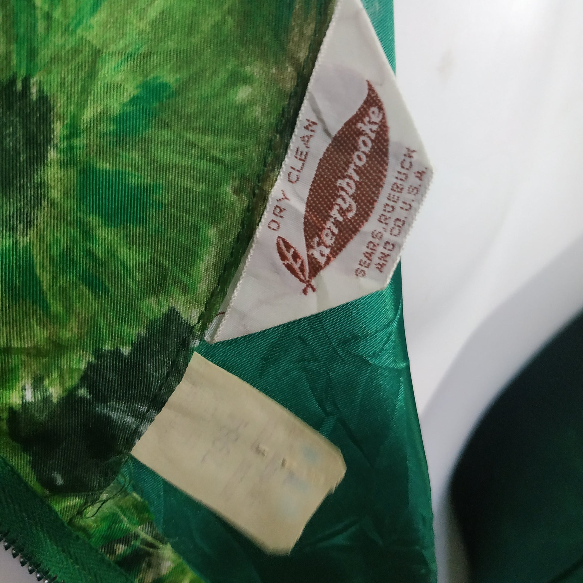 Online Vintage Shop, Vintage Clothing Boutique, Vintage, Women's Clothing, Seconhand, Distressed Vintage Designs, Sustainable Fashion