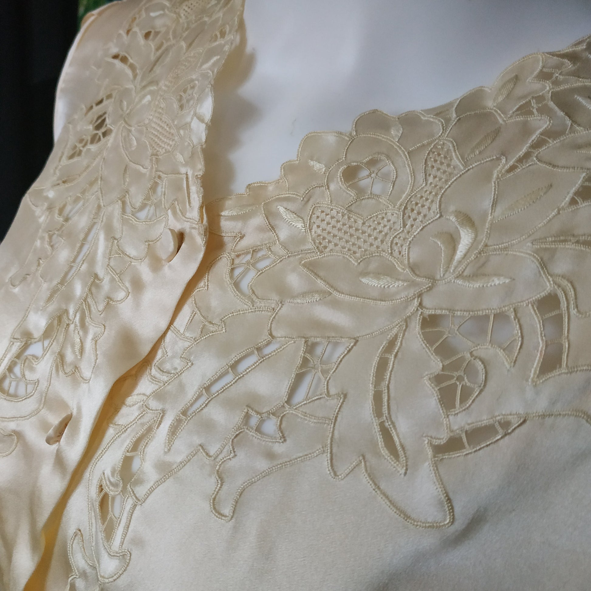 Online Vintage Shop, Vintage Clothing Boutique, Vintage, Women's Clothing, Seconhand, Distressed Vintage Designs, Sustainable Fashion