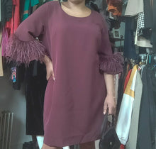Load image into Gallery viewer, Online Vintage Shop, Vintage Clothing Boutique, Vintage, Women&#39;s Clothing, Seconhand, Distressed Vintage Designs, Sustainable Fashion
