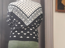 Load image into Gallery viewer, Koman Vintage Ski Sweater Size S
