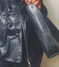 Load image into Gallery viewer, Salvatore Ferragamo Shoulder Bag
