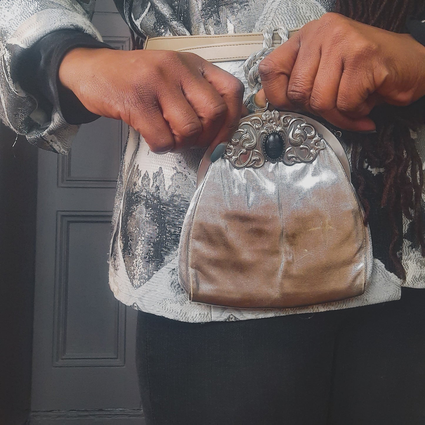 1950s Vintage Harry Levine  Clasp Bag