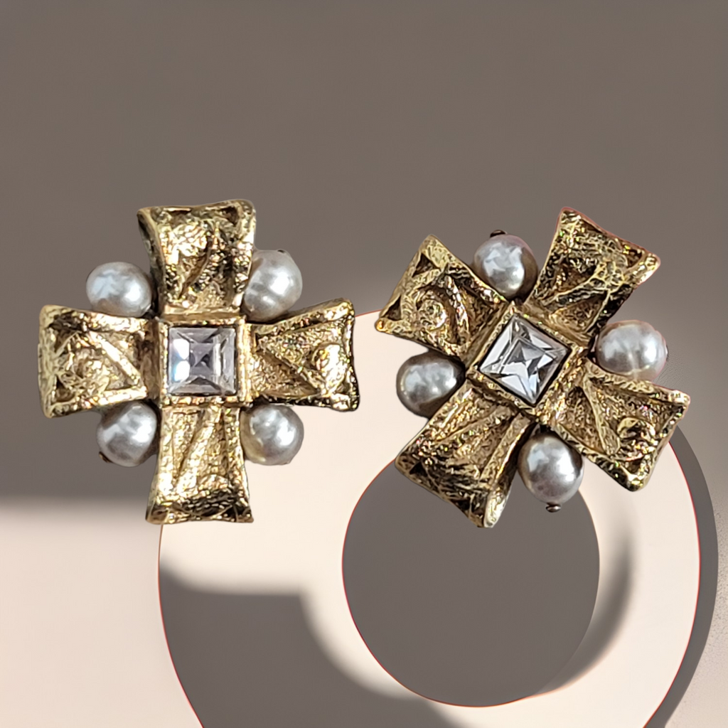 80s Vintage Clip-On Earrings Christian Lacroix