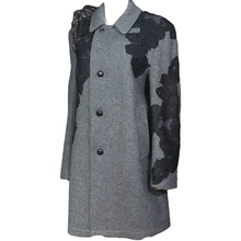 Load image into Gallery viewer, Casualcraft of New York Weather Proof Wool Coat Size 40/L

