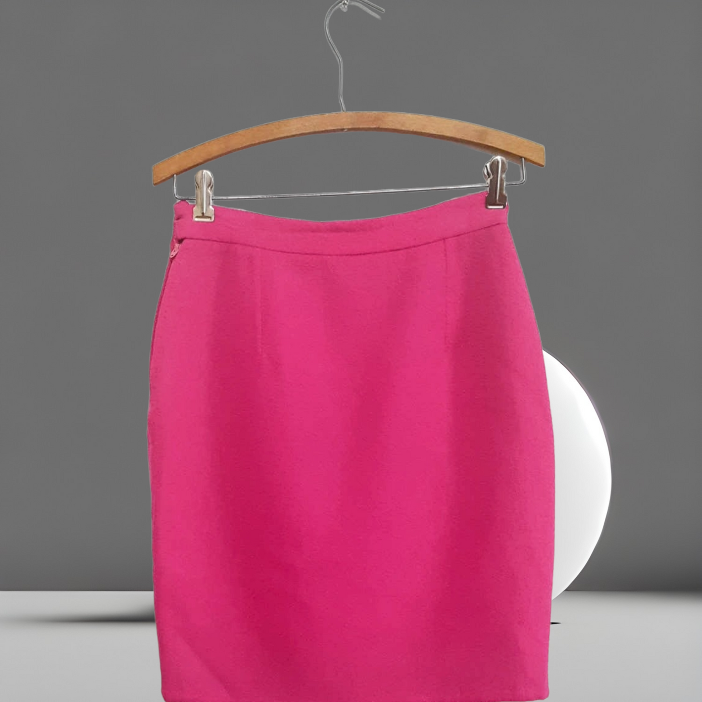 90s Hot Pink Vintage Gianfranco Ferre Hot Pink Wool Pencil Skirt size S