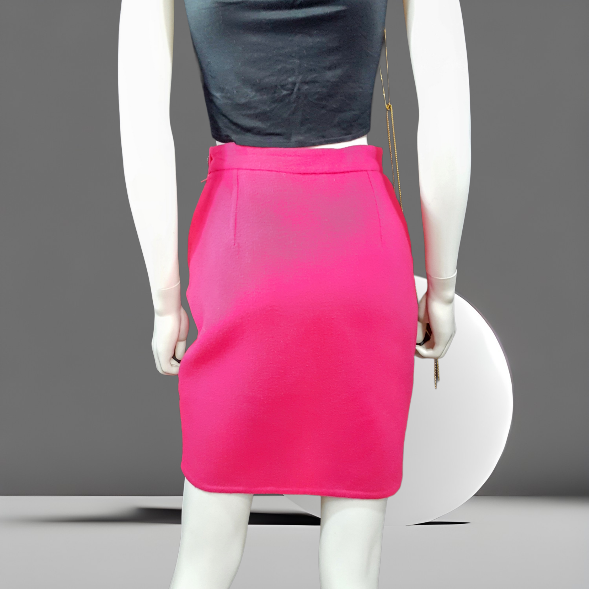 90s Hot Pink Vintage Gianfranco Ferre Hot Pink Wool Pencil Skirt size S