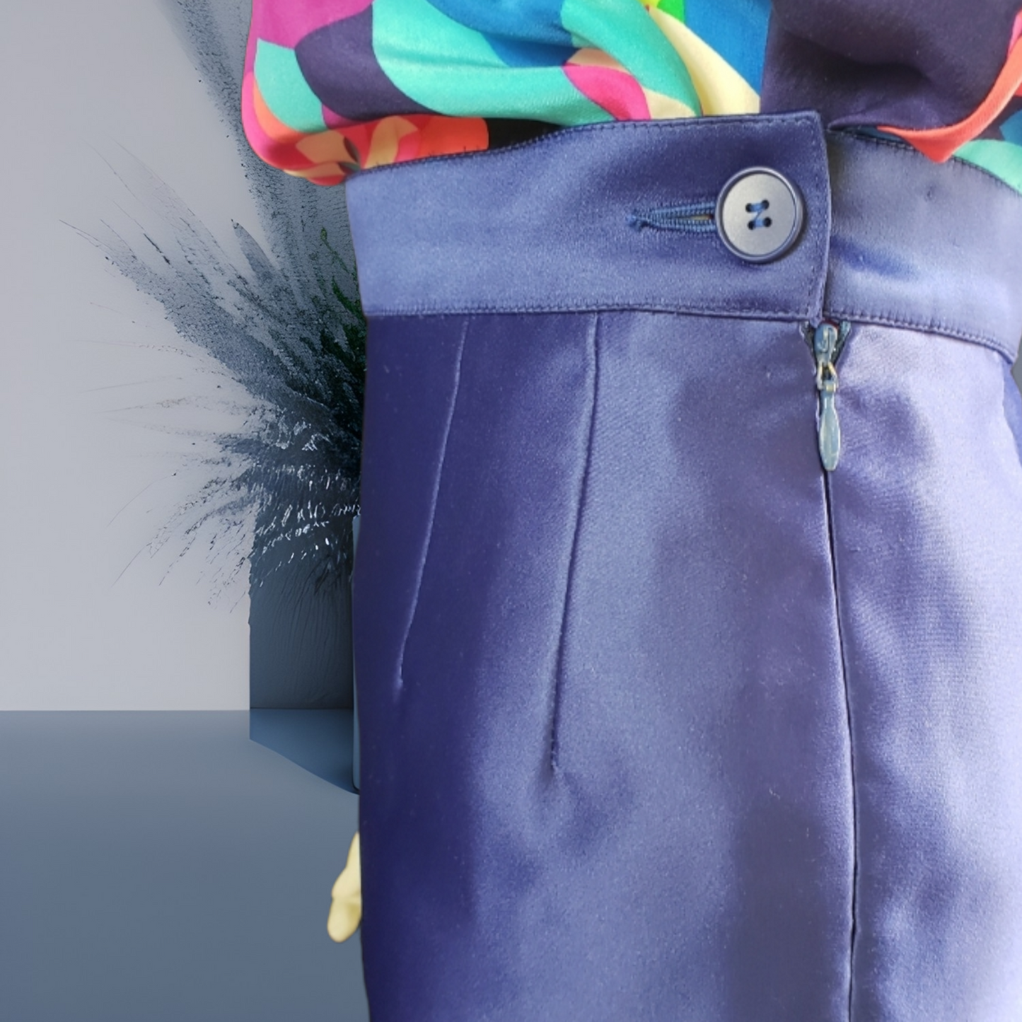 Yves Saint Laurent Variations Blue Pencil Skirt size 4/36