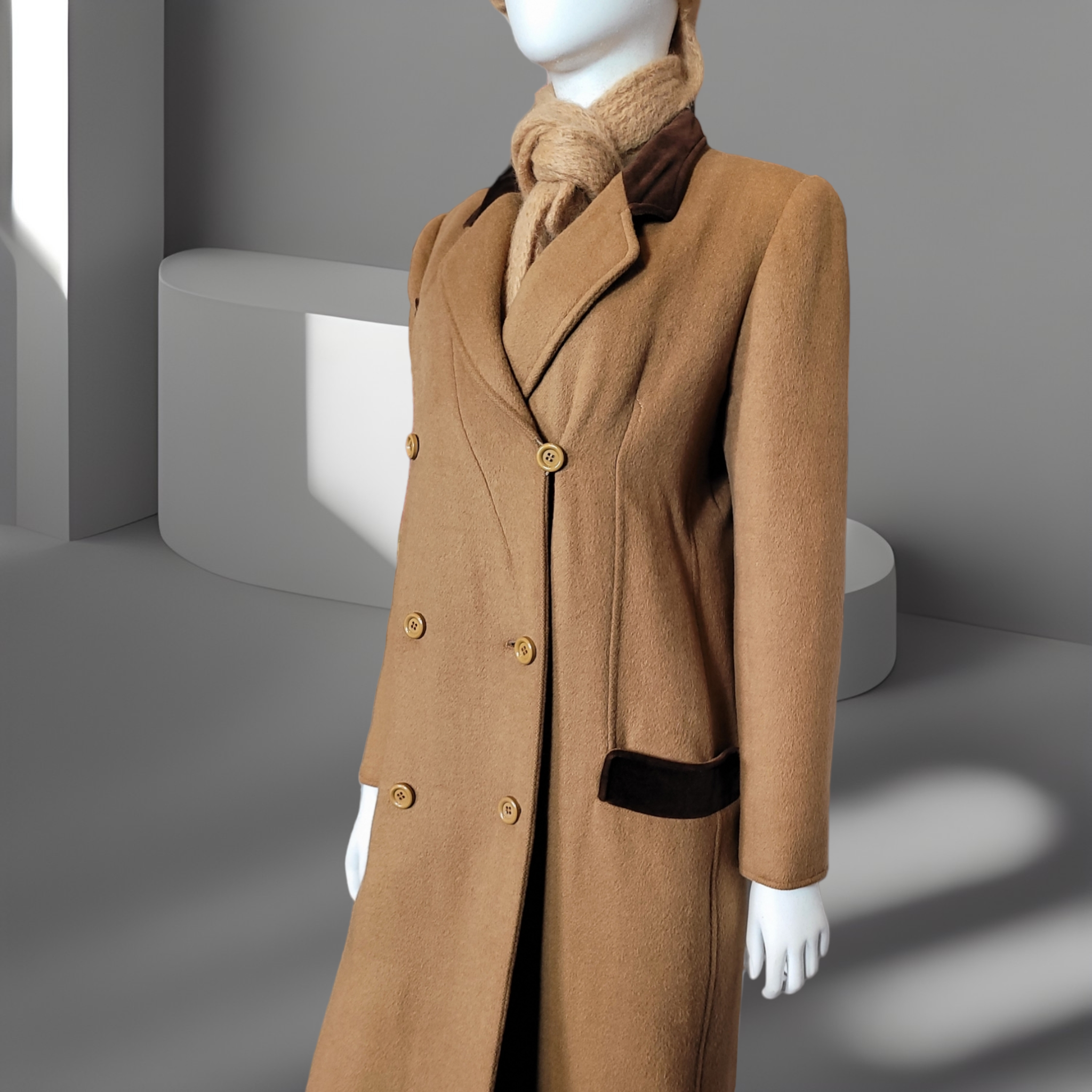 1960s Vintage Valentino Boutique Camel Hair Coat Size Large