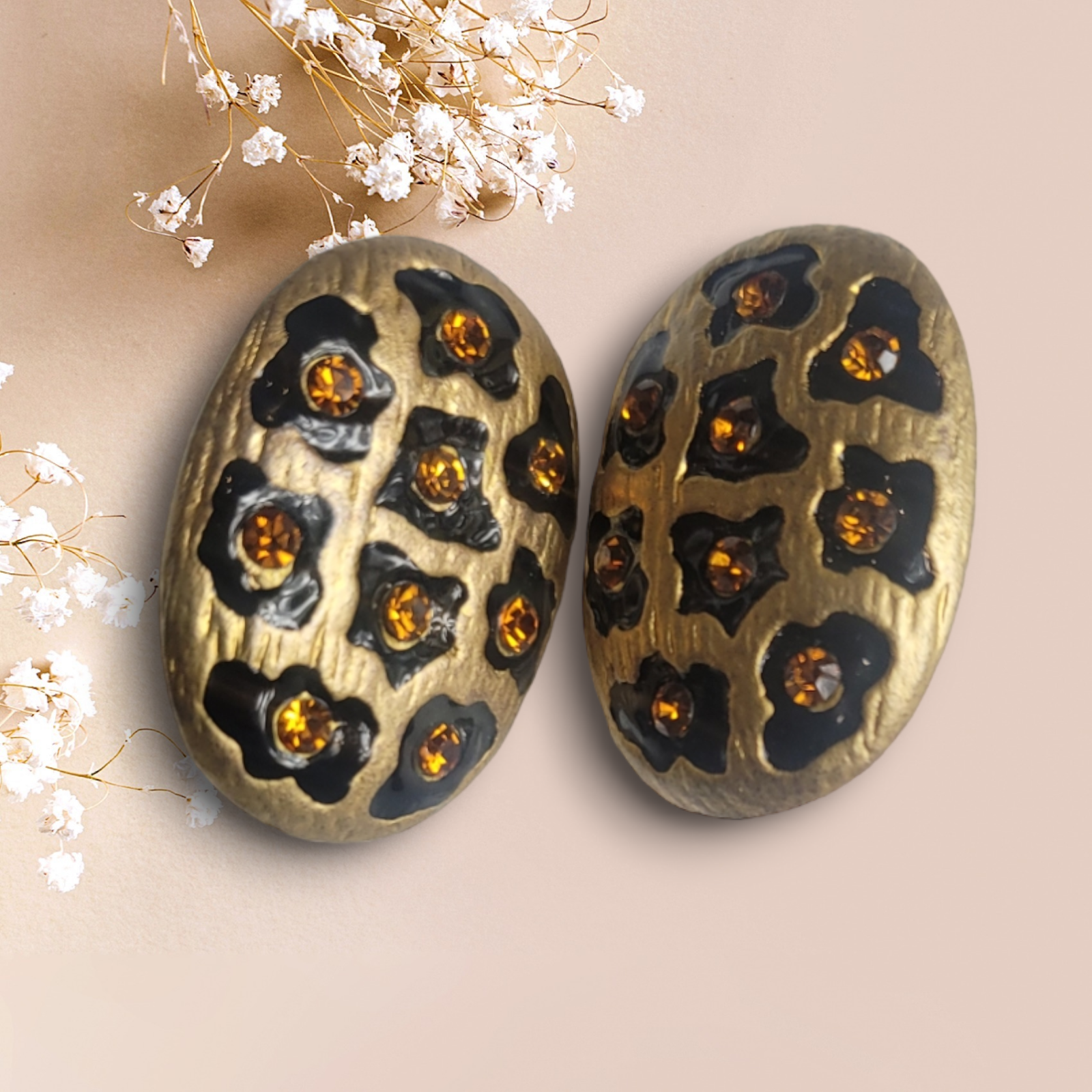 80s Vintage Leopard Clip-On Earrings