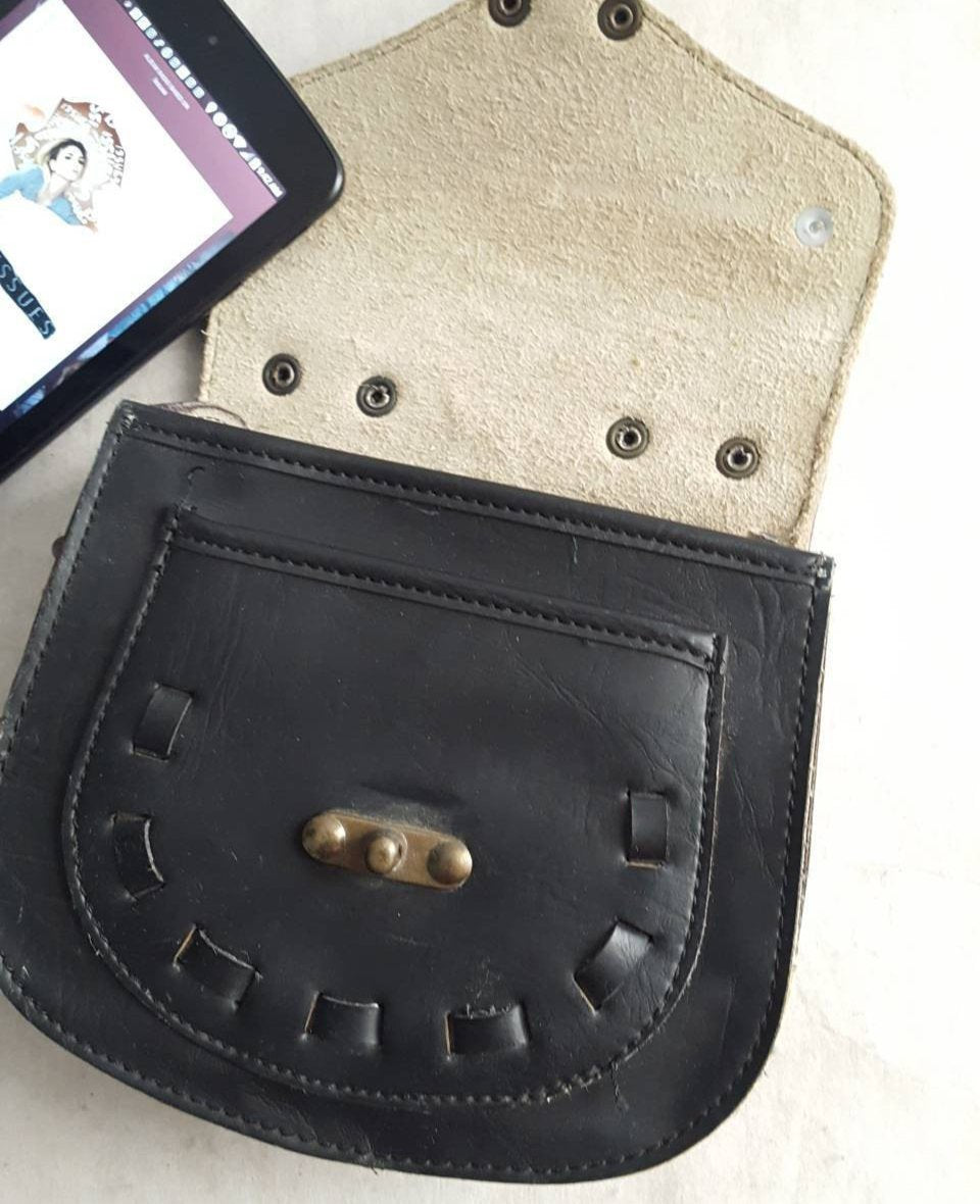 Online Vintage Shop, Vintage Clothing Boutique, Vintage, Women's Clothing, Seconhand, Distressed Vintage Designs, Sustainable Fashion