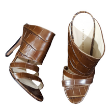 Load image into Gallery viewer, ETIENNE AIGNER Kamille Sandals sz.6
