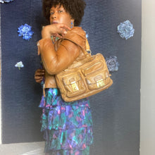 Load image into Gallery viewer, Tod&#39;s Camel Leather Took Tracolla Media Bag