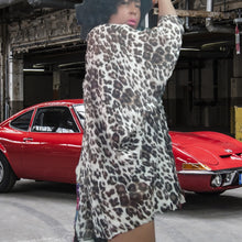 Load image into Gallery viewer, Diane von Furstenberg Cheetah Print Flurette Dress size 2