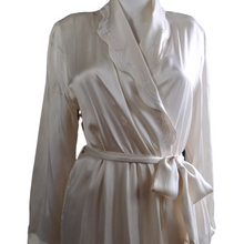 Load image into Gallery viewer, Chambers Silk Robe Size L
