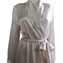 Load image into Gallery viewer, Chambers Silk Robe Size L