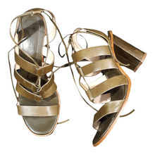 Load image into Gallery viewer, Banana Republic Rosella Ghilie Sandals Size 11
