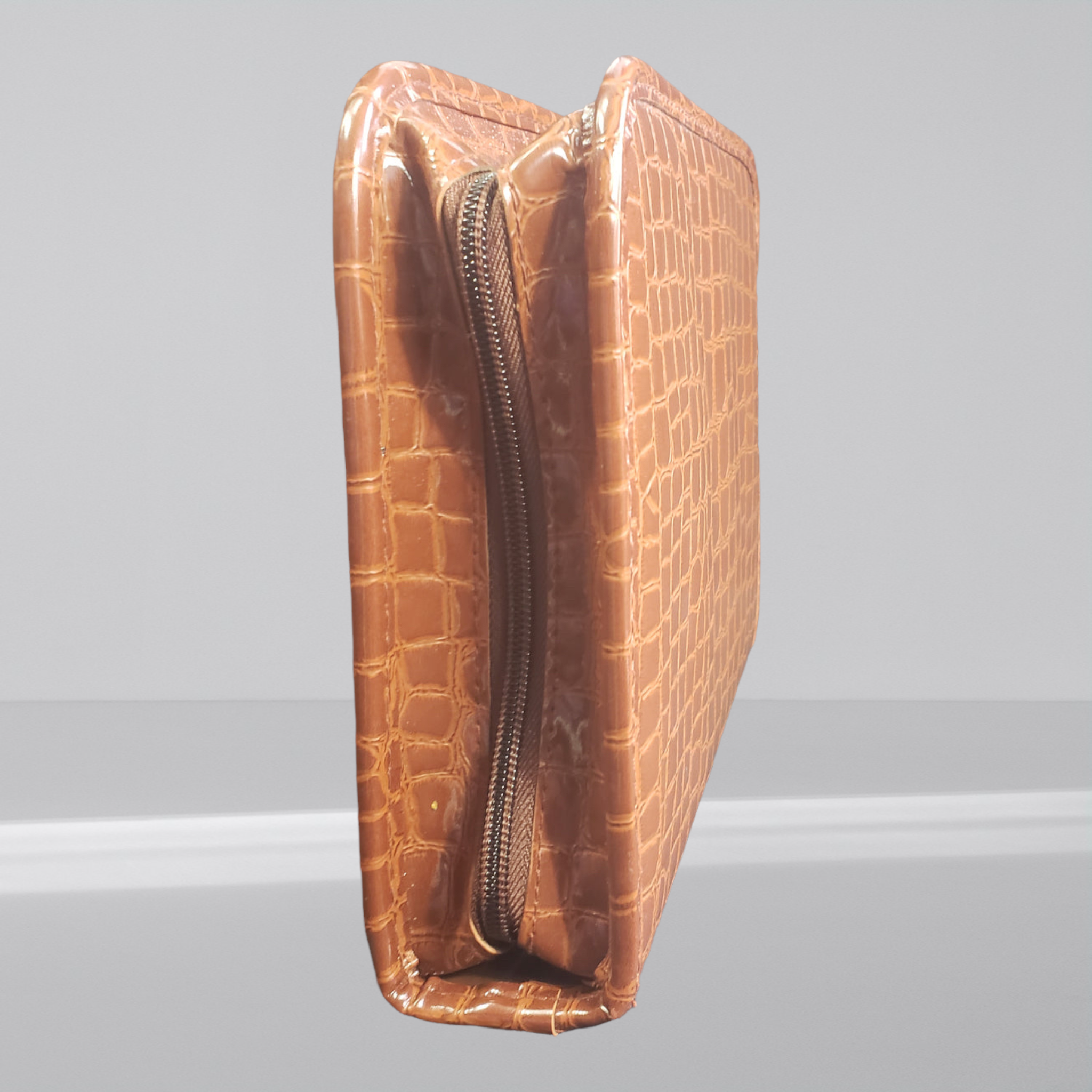 Vintage Fashion Fair  Croc Embossed Cosmetic Binder