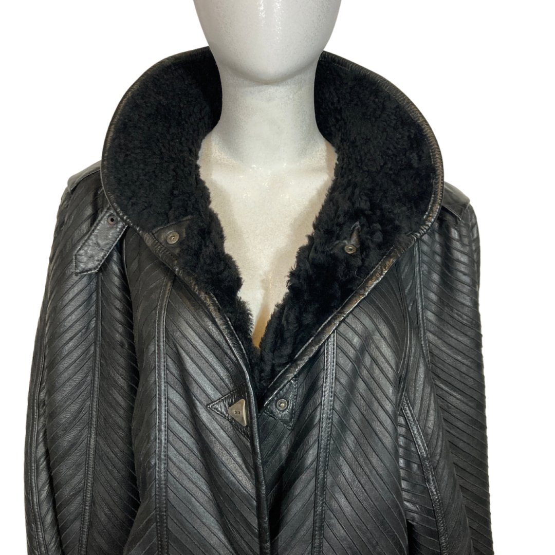 Vintage Black Pleated  Maxi Leather Coat Size L