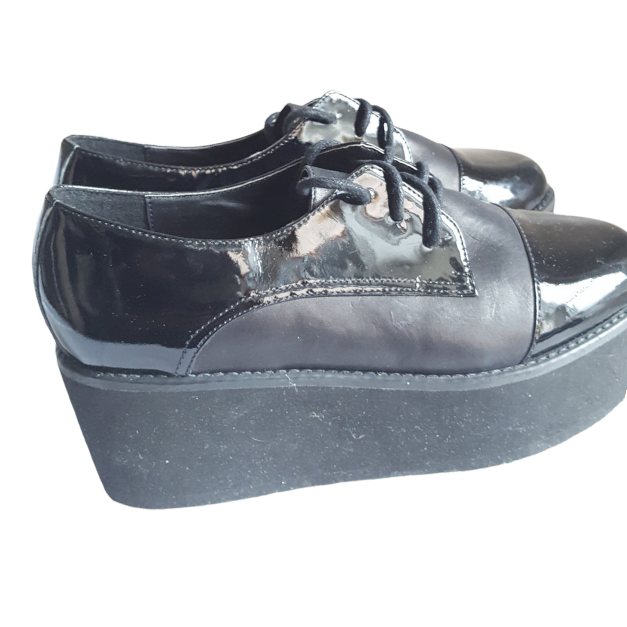 Steve Madden Patent Leather Flatforms Heels size 6
