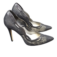 Load image into Gallery viewer, Karen Millen Lace and Snakeskin Pumps size 41
