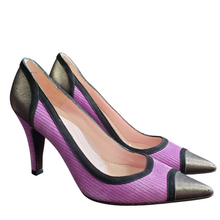 Load image into Gallery viewer, Marc Jacob&#39;s Purple Rib Pumps with Metallic Pointy Toe Tip Size 37
