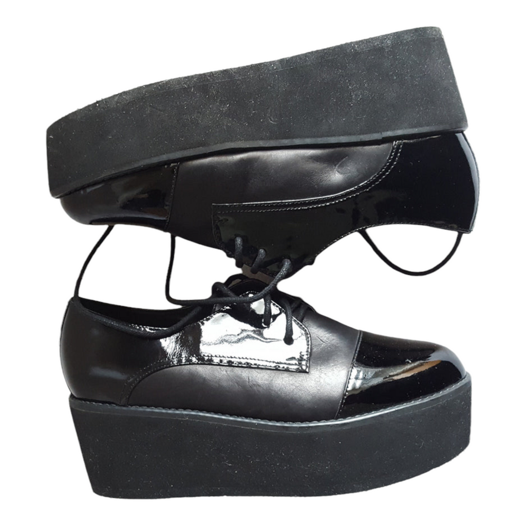 Steve Madden Patent Leather Flatforms Heels size 6