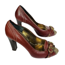 Load image into Gallery viewer, Coach Francie Leather Peeptoe Pumps Suze 9.5
