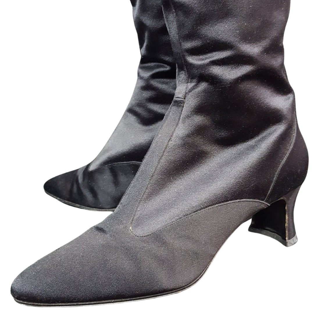 Yves Saint Laurent Satin Go Go Boots sz. 9 1/2