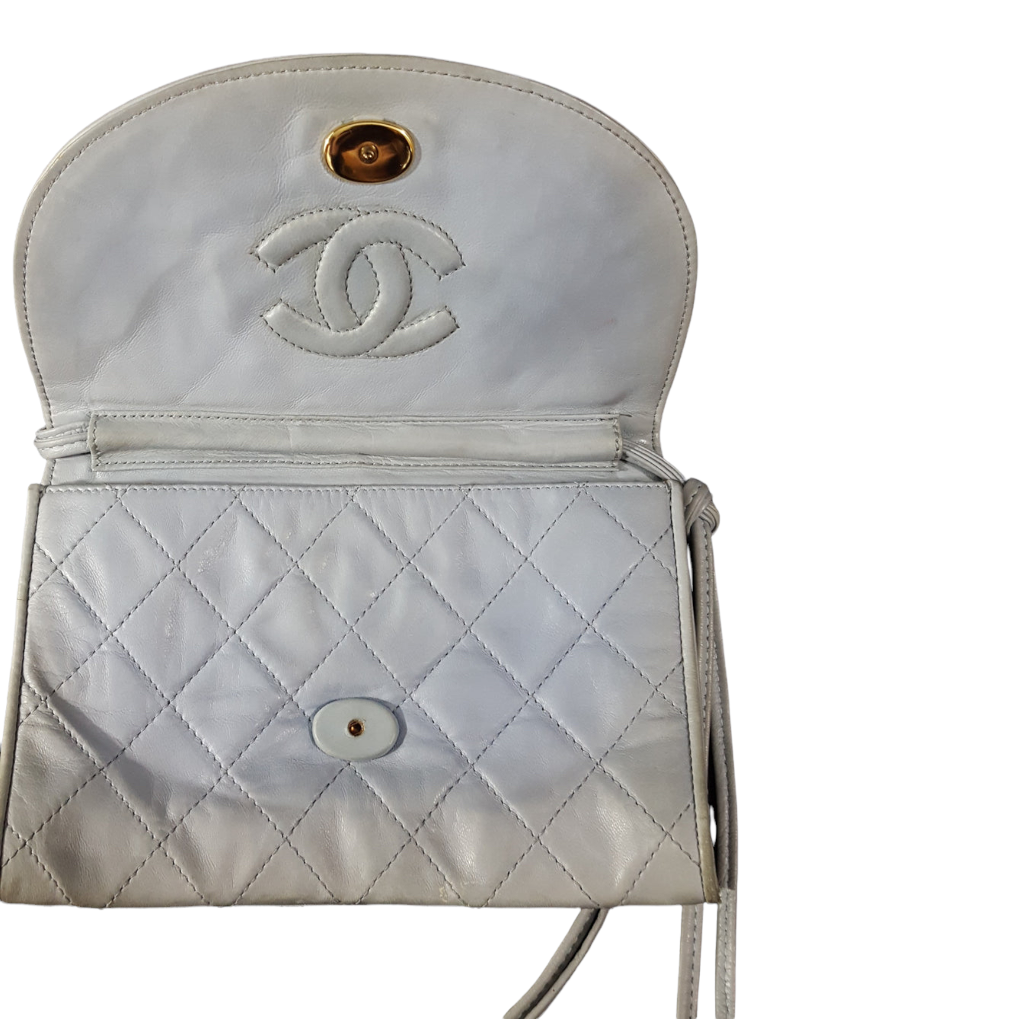 Chanel Vintage White Ostrich Camera Bag – Classic Coco
