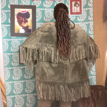 Load image into Gallery viewer, Ellen Tracy Suede Fringe Jacket Size M
