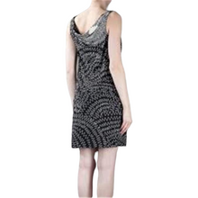 Load image into Gallery viewer, Diane Von Furstenberg Tadd Two Silk Jersey Zig Zag Print Dress size 6