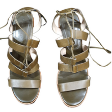 Load image into Gallery viewer, Banana Republic Rosella Ghilie Sandals Size 11