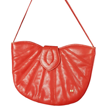 Load image into Gallery viewer, Nina Ricci Paris Leather Purse