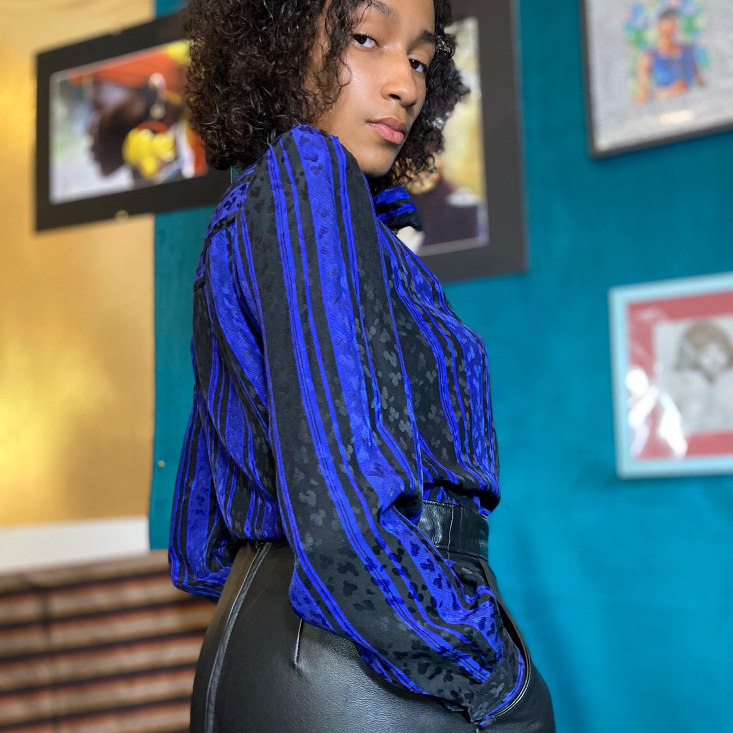 1960s Adolfo Saks Fifth Avenue Silk Secretary Blouse sz. S