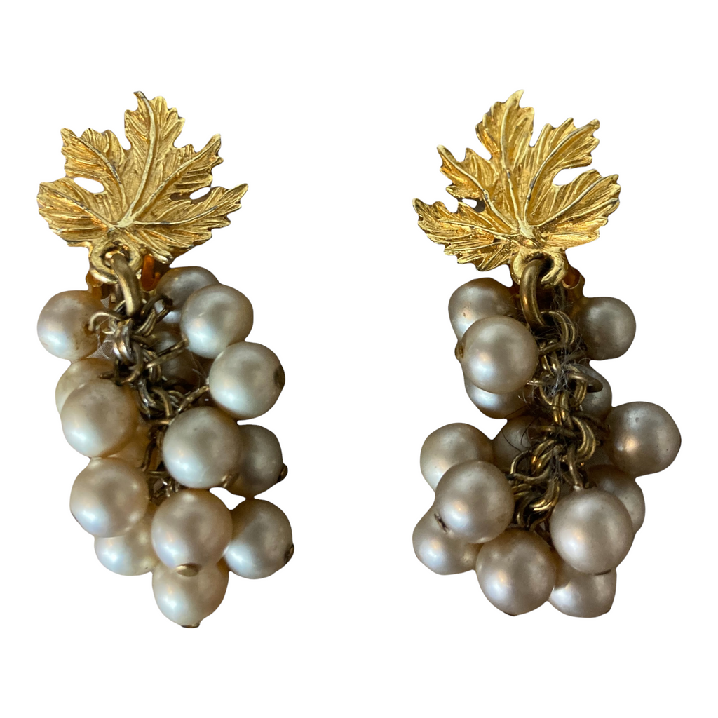 Vintage Gold Leaf Pearl Clusters Dangle Clip-on Earrings
