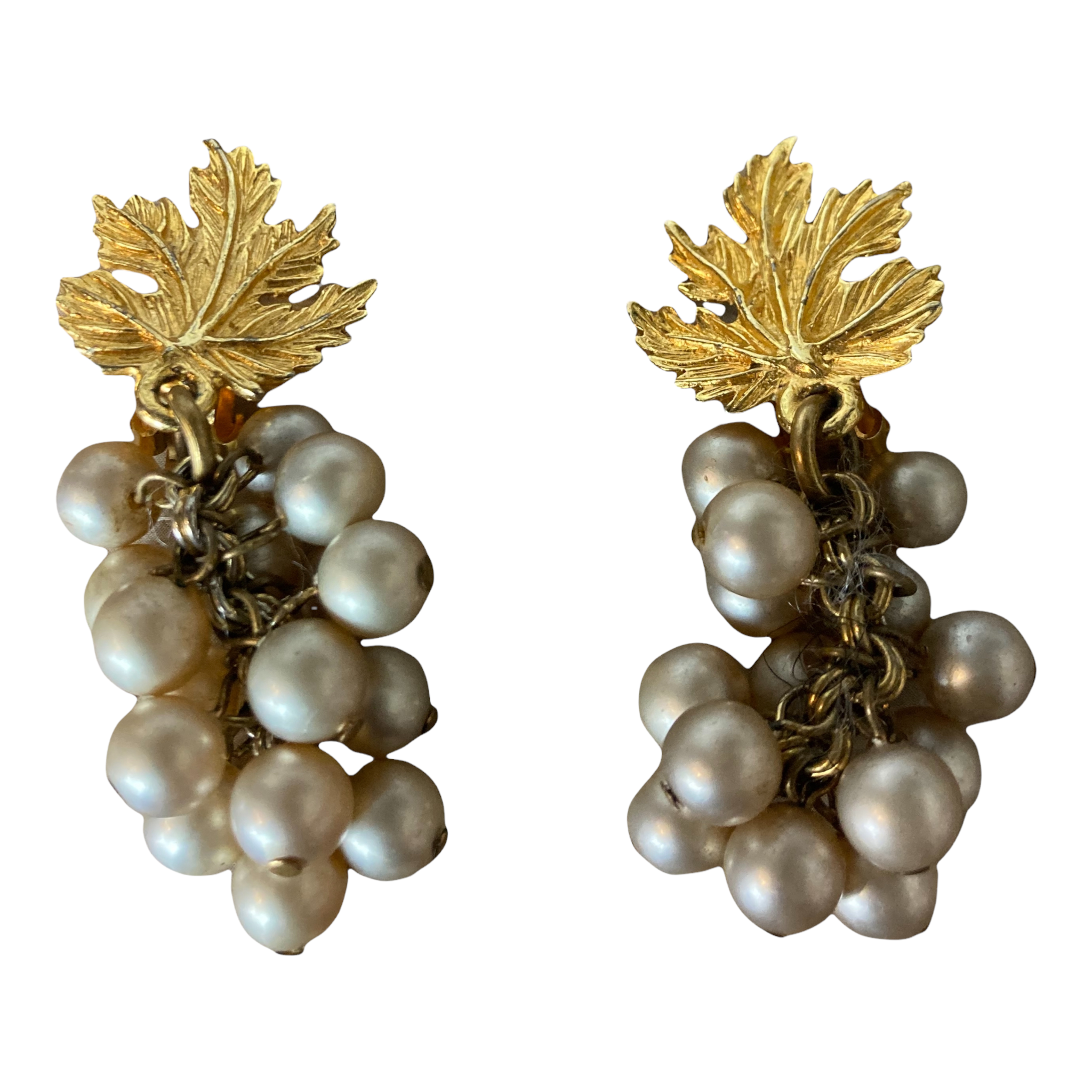 Vintage Gold Leaf Pearl Clusters Dangle Clip-on Earrings
