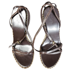 Load image into Gallery viewer, Rare Gucci Structural Wedge Leather Embroidered Sandals Size 5