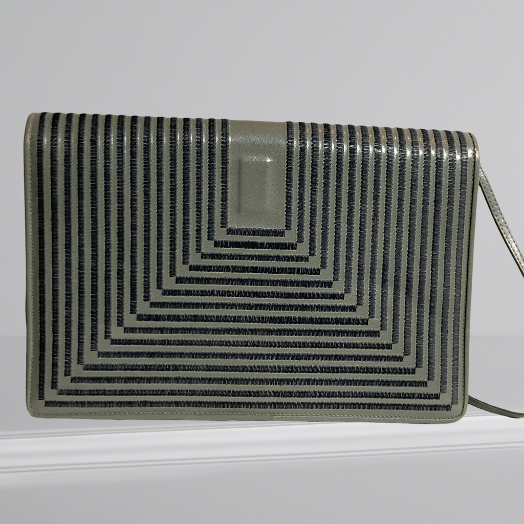 80s Grey Leather Shoulder Bag With Satin Stich Geometric Flap - Jay Herbert New York
