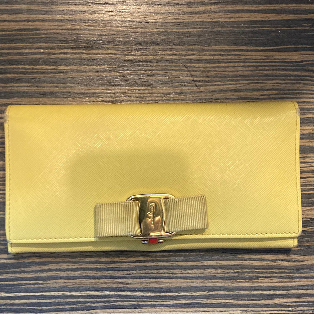Salvatore Ferragamo Vara Bow Wallet, Yellow