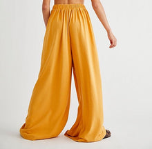 Load image into Gallery viewer, Free People Sloan Wide Leg Pant Size XL
