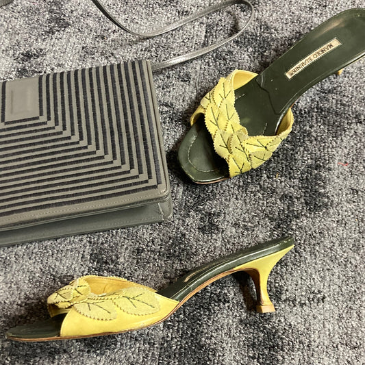 Vintage Manolo Blahnik-Green Leather Leaf Mules - Shop 90s Fashion Shoes Size 42