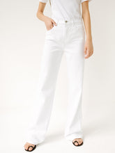 Load image into Gallery viewer, J Brand Joan Super High-Rise Wide Straight Leg Jeans Size 31