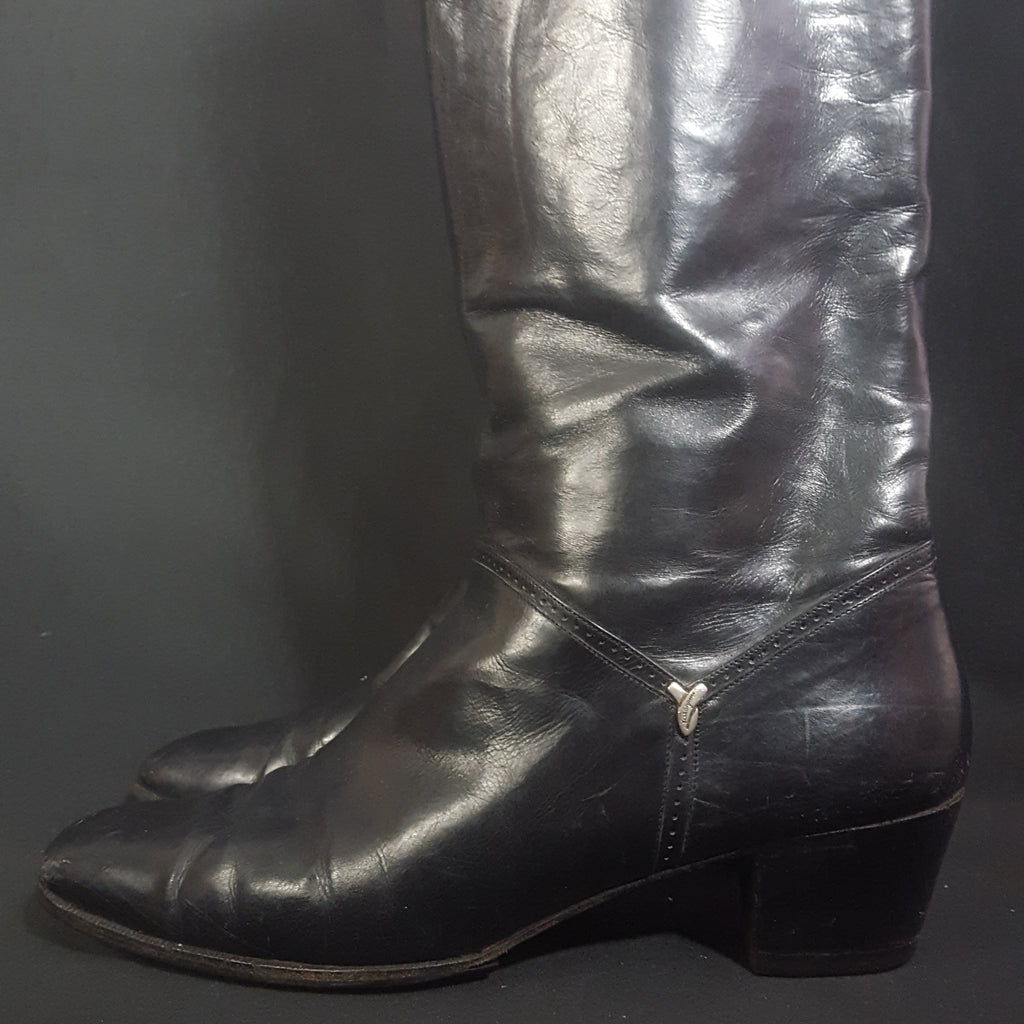 Online Vintage Shop, Vintage Clothing Boutique, Vintage, Women's Clothing, Seconhand, Distressed Vintage Designs, Sustainable Fashion
