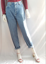 Load image into Gallery viewer, Online Vintage Shop, Vintage Clothing Boutique, Vintage, Women&#39;s Clothing, Seconhand, Distressed Vintage Designs, Sustainable Fashion