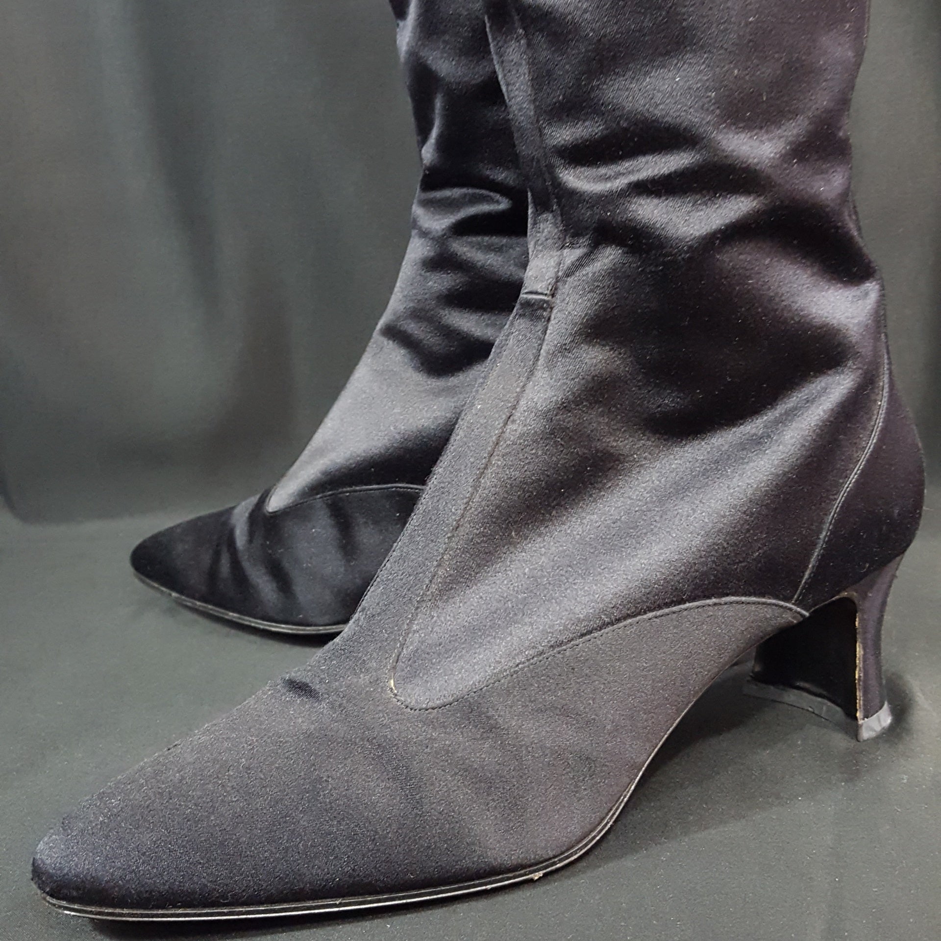 Online Vintage Shop, Vintage Clothing Boutique, Vintage, Women's Clothing, Seconhand, Distressed Vintage Designs, Sustainable Fashion