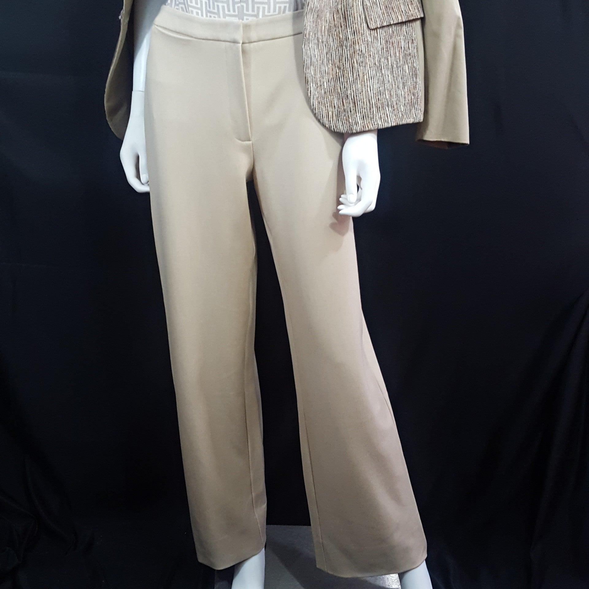 Online Vintage Shop, Vintage Clothing Boutique, Vintage, Women's Clothing, Seconhand, Distressed Vintage Designs, Sustainable Fashion